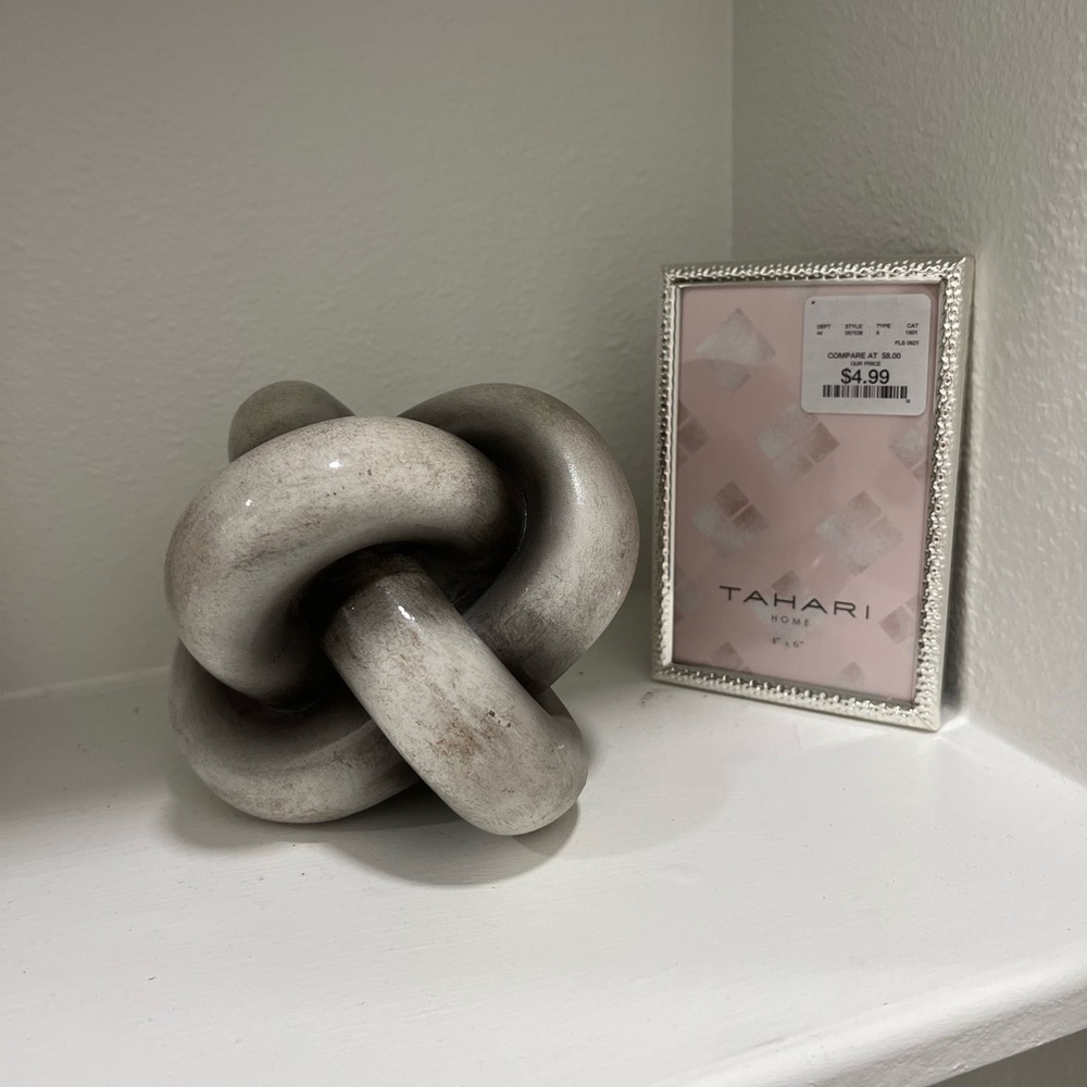 Decor knot